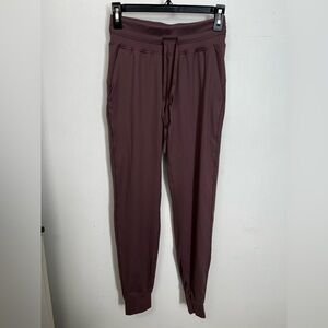 HALARA Women’s Maroon Joggers
